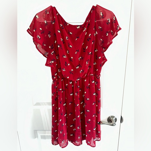Forever 21 Red Floral Dress - Picture 2 of 2